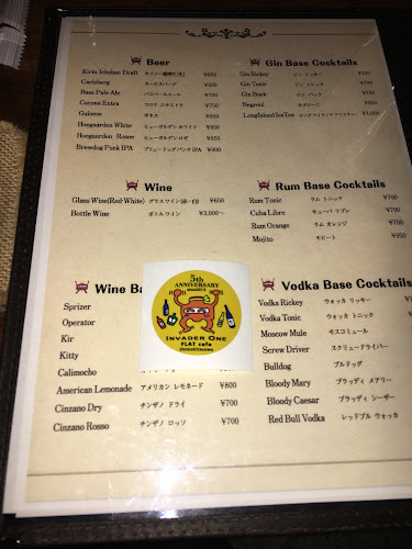 Opinii despre INVADER ONE FLAT cafe/下北沢 în 世田谷区 - 飲食業