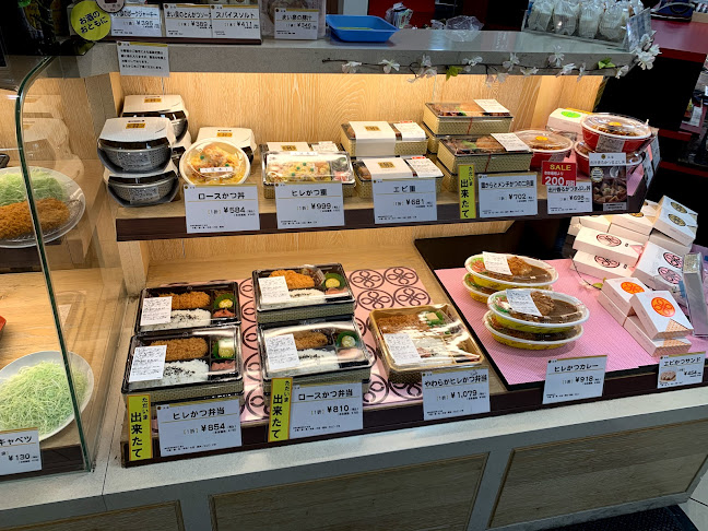 とんかつ まい泉 福岡三越店 - 飲食業