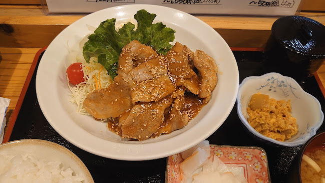 〒020-0034 岩手県盛岡市盛岡駅前通１０−４