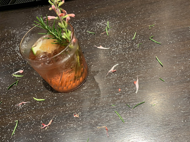 〒880-0002 宮崎県宮崎市中央通７−７ アルカディアビル 1F