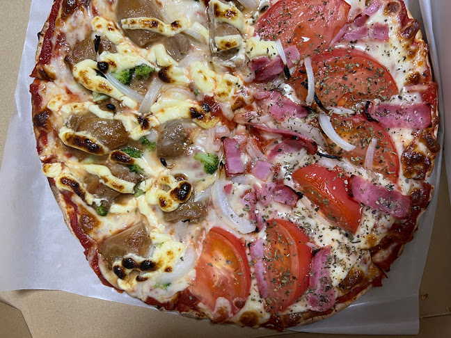 PIZZA555 - 沖縄市