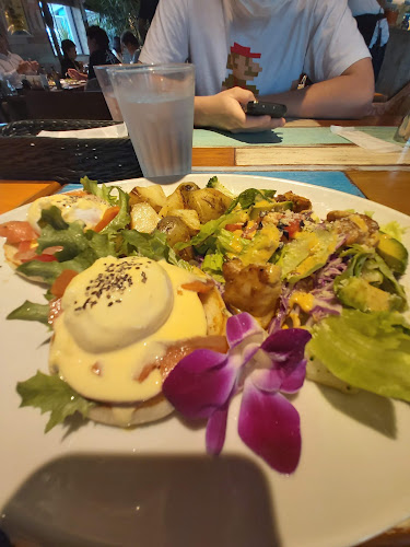 コナズ珈琲幕張 - 飲食業