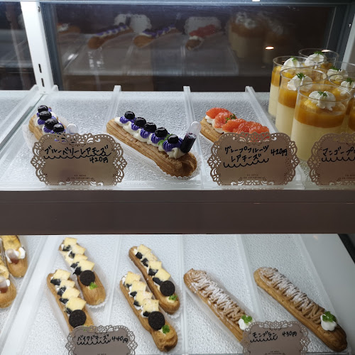 オーダーケーキ＆エクレア スクレ（SUCREE）