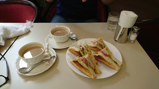 カフェ ルノアール 横浜元町店 - 横浜市