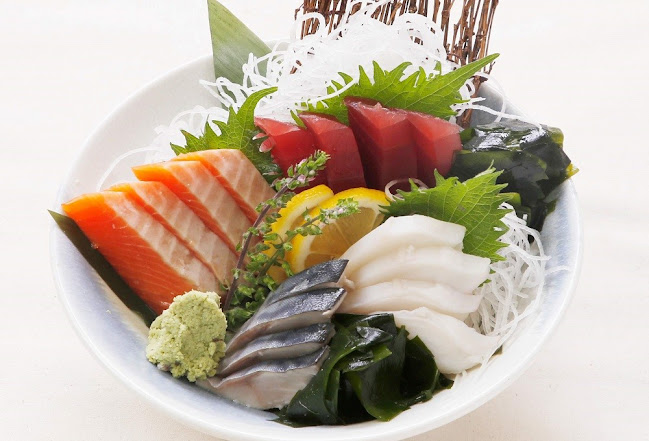 〒739-0024 広島県東広島市西条町御薗宇 勝谷５１７１−１