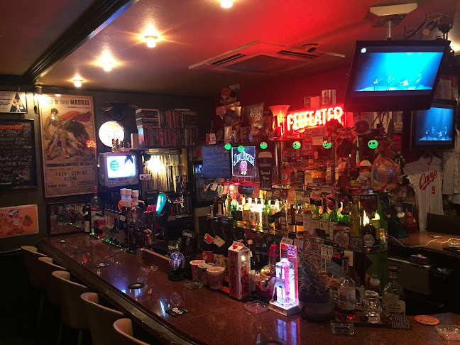 Comentarii opinii despre L.A.M.F.