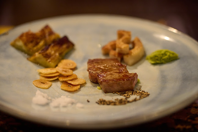 神戸牛 ステーキ レストラン モーリヤ 三宮店 - 飲食業