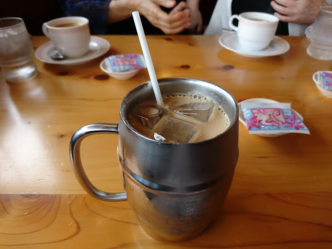 Opinii despre 珈琲所 コメダ珈琲店 富山掛尾店 în 富山市 - 飲食業