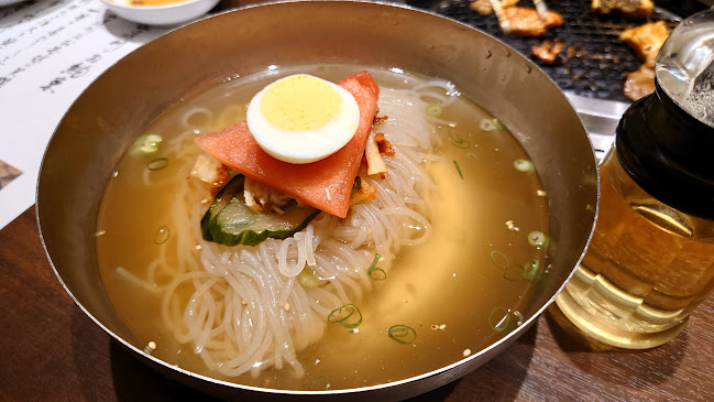 釜山道川 中井町本店 - 飲食業