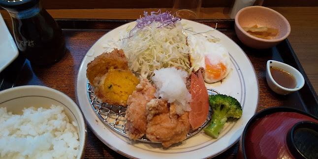 大戸屋ごはん処 上大岡駅前店