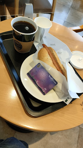 Opinii despre タリーズコーヒー 兵庫医科大学病院店 în 西宮市 - 飲食業