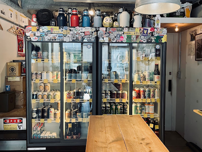 Opinii despre Vana Vasa BEER + GALLERY în 鎌倉市 - 飲食業