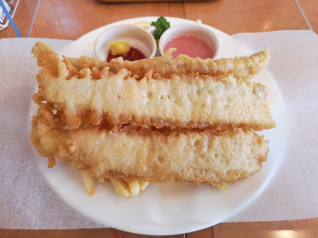 Opinii despre シルバーレイククラブ プラスティー （Silver Lake Club + Tea） în 南アルプス市 - 飲食業