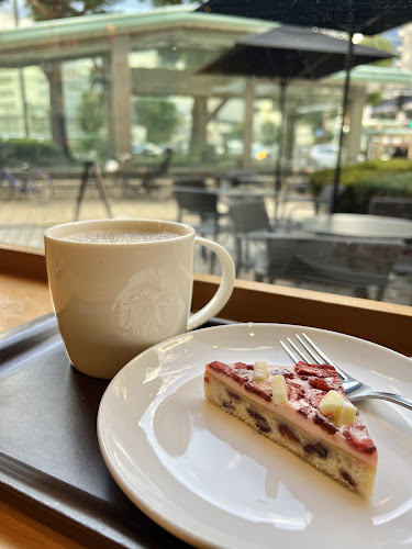 スターバックス コーヒー 堺筋本町店 - 飲食業