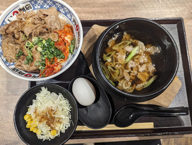 肉問屋肉まる商店 イオンモール神戸南店