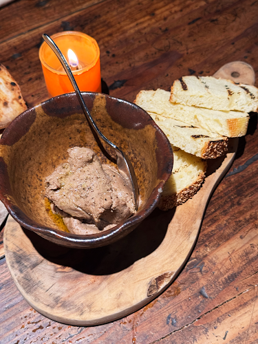 Opinii despre MR. MAURICE’S ITALIAN & Rooftop Bar（ミスター・モーリスズ・イタリアン&ルーフトップバー） în 京都市 - 飲食業