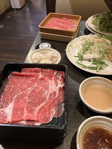 Opinii despre しゃぶ葉 東広島フジグラン店 în 東広島市 - 飲食業