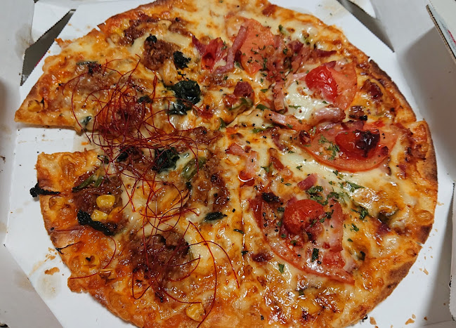 Comentarii opinii despre ピザーラ 松戸店