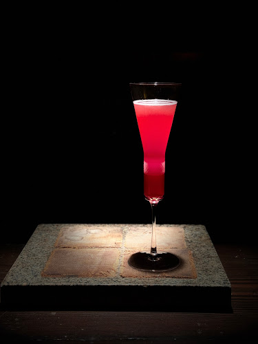 〒730-0017 広島県広島市中区鉄砲町４−７