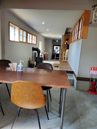 Opinii despre 里カフェ te to te în 神戸市 - 飲食業