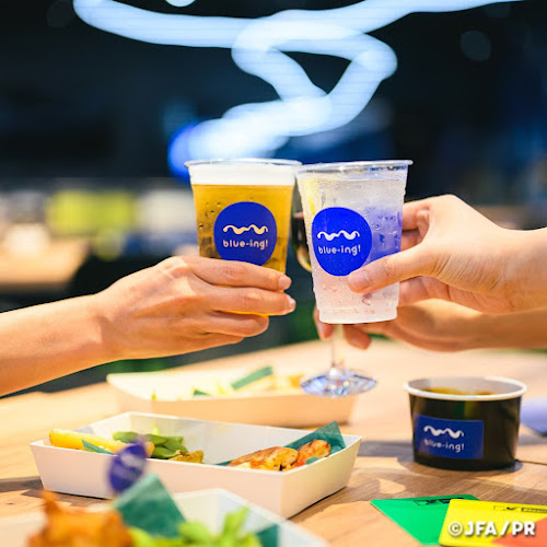 Opinii despre JFAサッカー文化創造拠点 blue－ing！ în 文京区 - 飲食業
