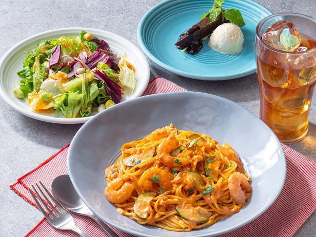 〒233-0002 神奈川県横浜市港南区上大岡西１丁目１８−５ miokaリスト館 6F