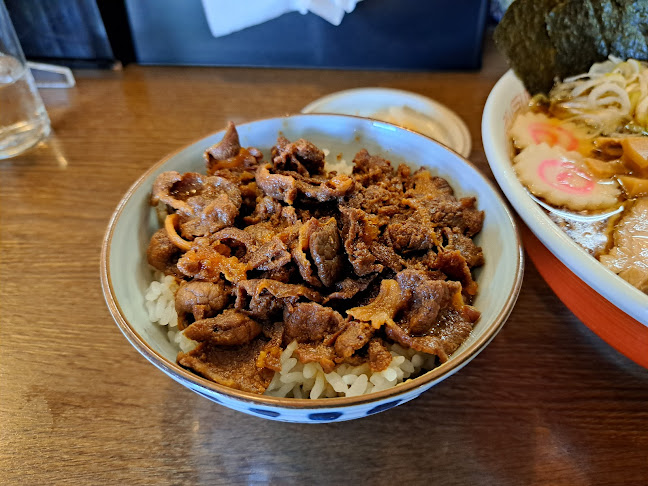 〒400-0861 山梨県甲府市城東４丁目１３−３１