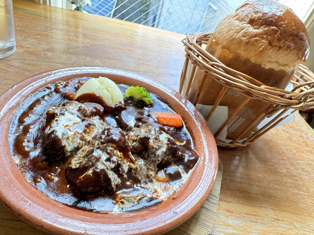 〒553-0003 大阪府大阪市福島区福島５丁目６−６