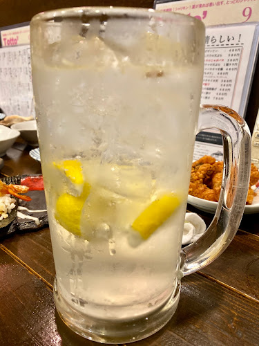 Opinii despre 魚盛り 魚っと（とっと） 姫路お溝筋店 în 姫路市 - 飲食業