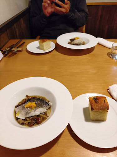 〒720-0066 広島県福山市三之丸町４−１２