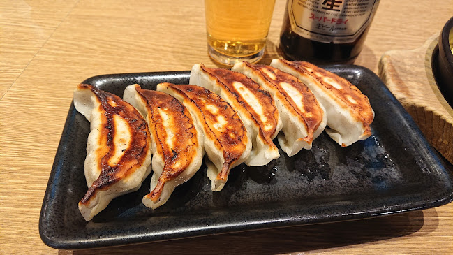 〒522-0009 滋賀県彦根市外町１１２−１