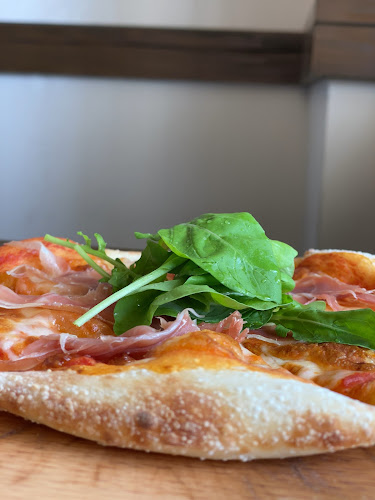 Opinii despre 海老そばとwine PARMI în 那覇市 - 飲食業