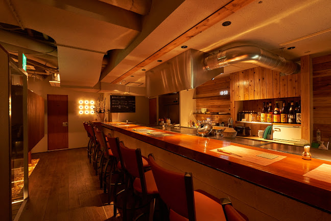 〒543-0021 大阪府大阪市天王寺区東高津町１１−７ 上本町グランディムビル B1F