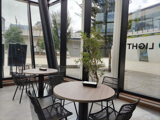 ライトアップ カフェ＆ダイニング - 流山市