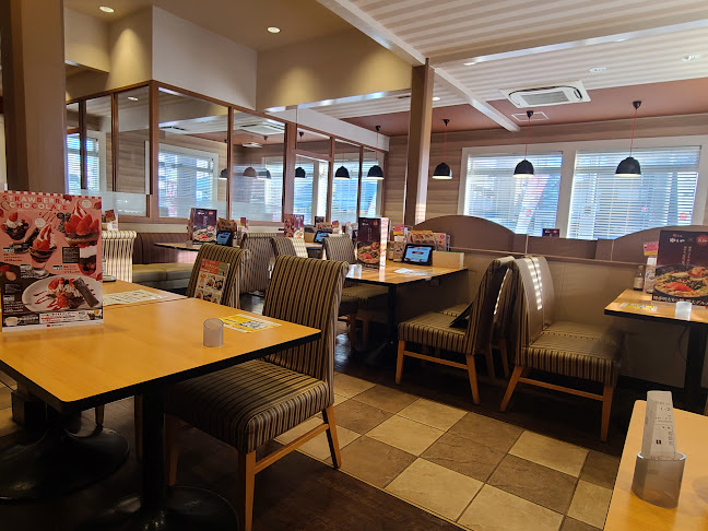 Comentarii opinii despre ガスト 松山朝生田店