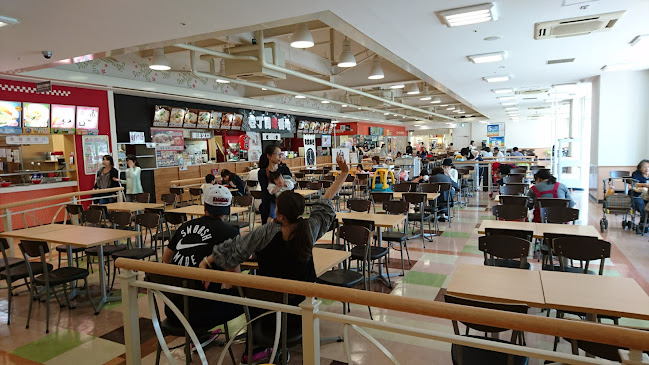 Opinii despre スガキヤ 長浜西友店 în 長浜市 - 飲食業