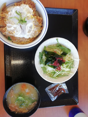 Comentarii opinii despre かつや 北広島店