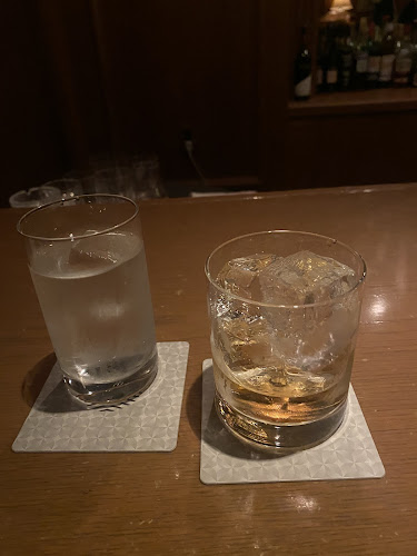 バー「ベイ・ウエスト」 - 横浜市