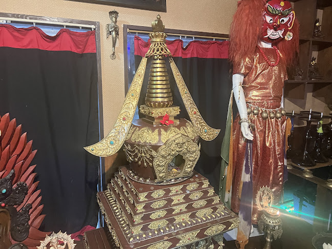 カスタマンダップ - 豊島区