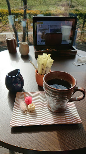 Opinii despre 古民家カフェ KONOHANA în 富士吉田市 - 飲食業