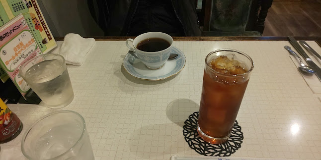 〒334-0001 埼玉県川口市桜町６丁目１−９