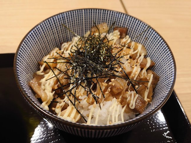 小僧またおまえか。セブンパーク天美店 - 飲食業