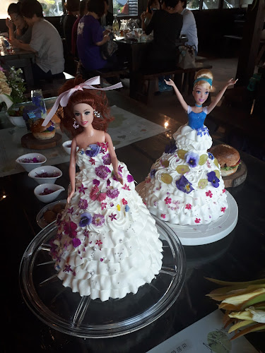 〒160-0021 東京都新宿区歌舞伎町１丁目１１−１２ KI ビル 1Ｆ