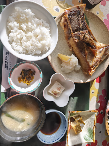 〒410-2321 静岡県伊豆の国市三福２６１−１