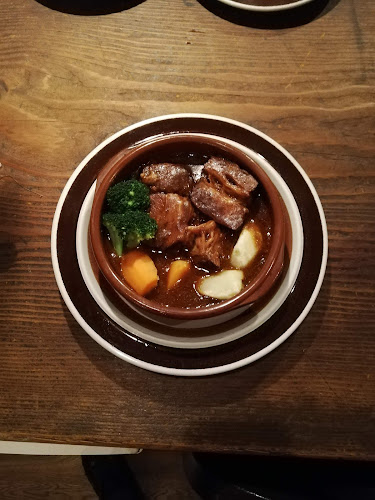 〒343-0807 埼玉県越谷市赤山町５丁目３−３２