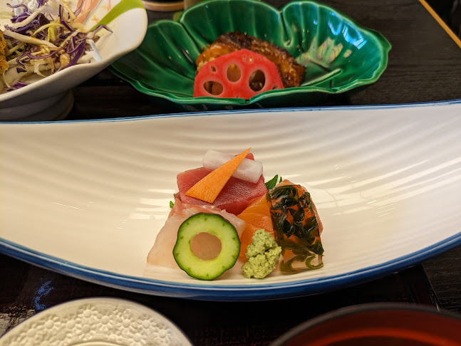 Comentarii opinii despre 秋田車屋 日本料理