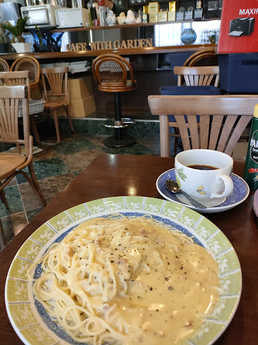 cafe with garden - 飲食業