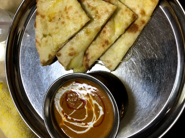 New Taj Mahal Everest 六地蔵店 ニュータージマハルエベレスト - 飲食業