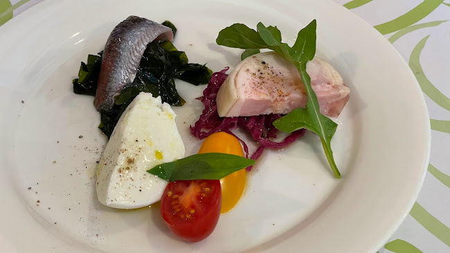 オステリア エ ボッテガ エッセ - 飲食業