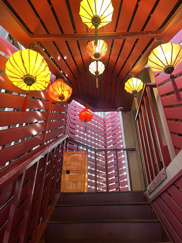 Comentarii opinii despre アジア屋台 ハベル食堂